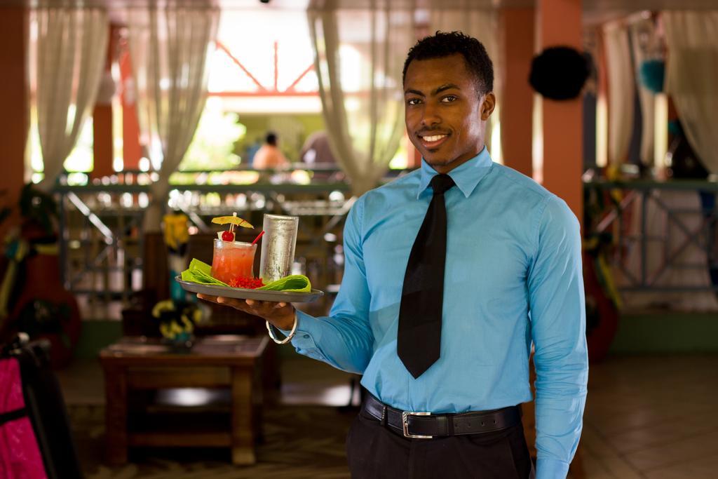 Bay Gardens Hotel Gros Islet Bagian luar foto