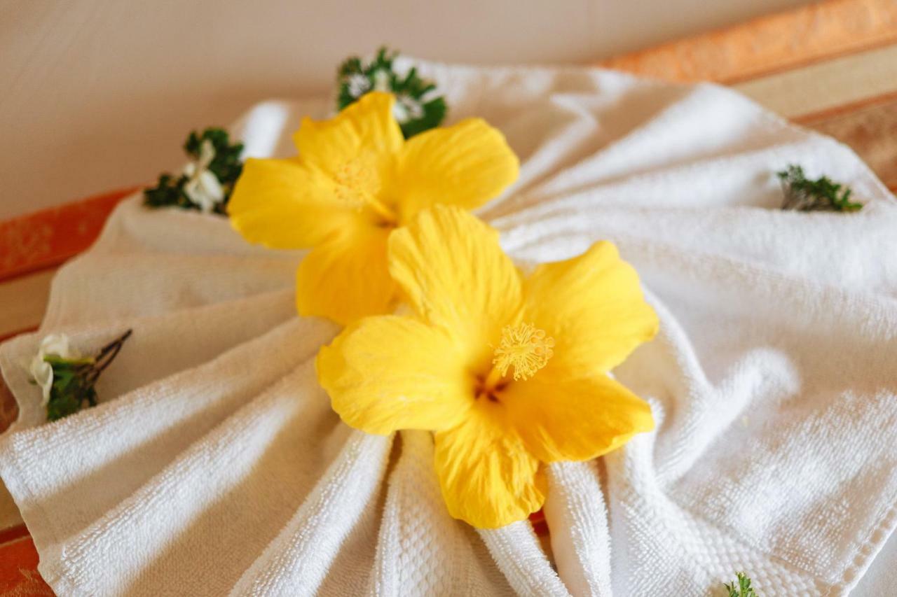 Bay Gardens Hotel Gros Islet Bagian luar foto