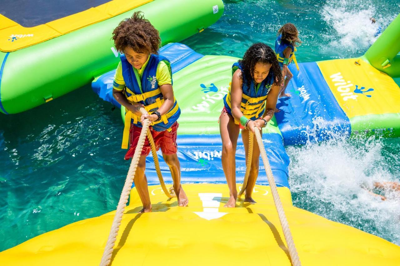 Bay Gardens Hotel Gros Islet Bagian luar foto